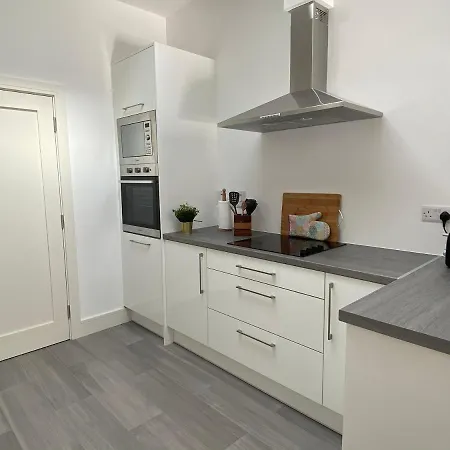 Apt 4 - Silver Spruce Apartamento Killarney